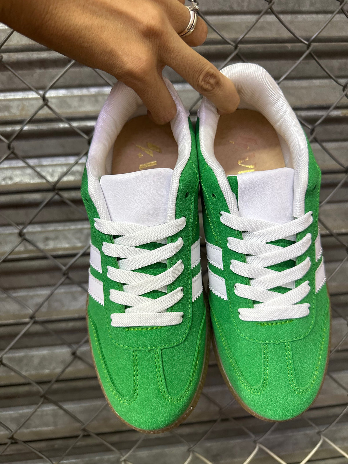 SamVIPA verde blanco  image 1