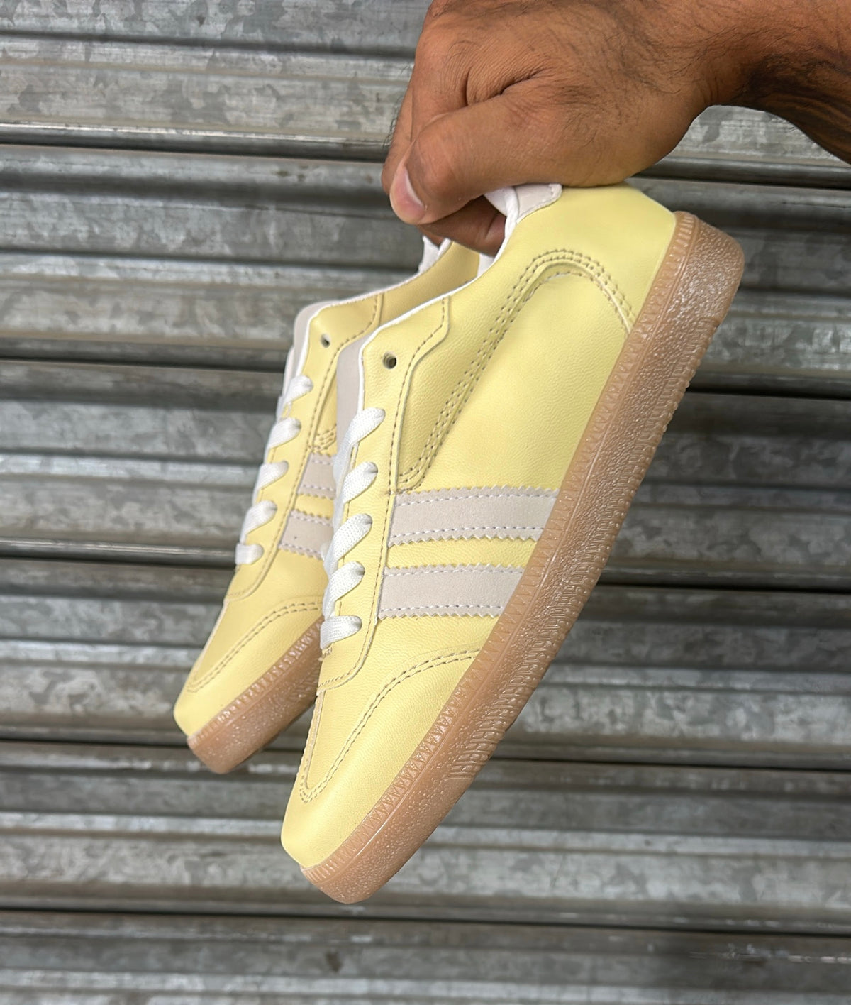 Samvipa butter yellow  image 0