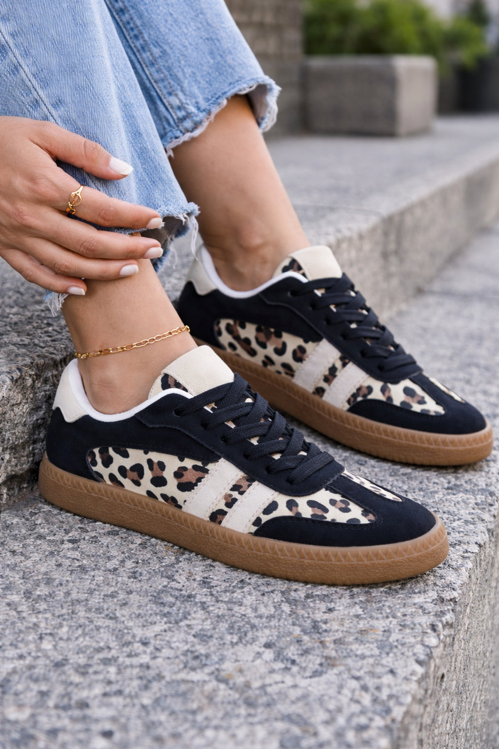 Samvipa leopardo negro  image 0