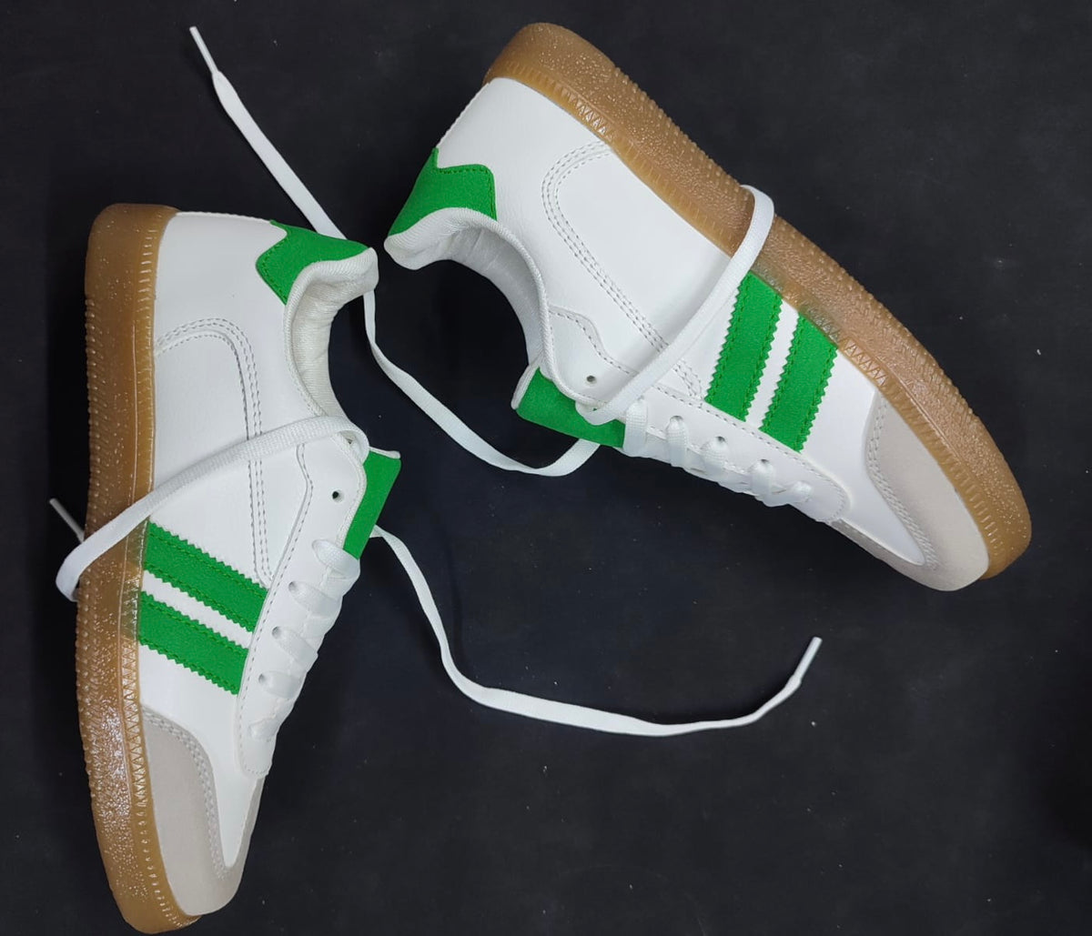 SamVIPA blanco verde  image 0
