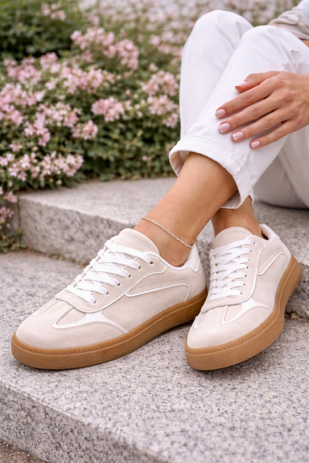JEANNE LATTE image 1