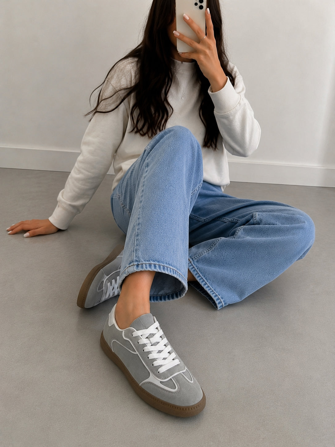 Jeanne gris image 1